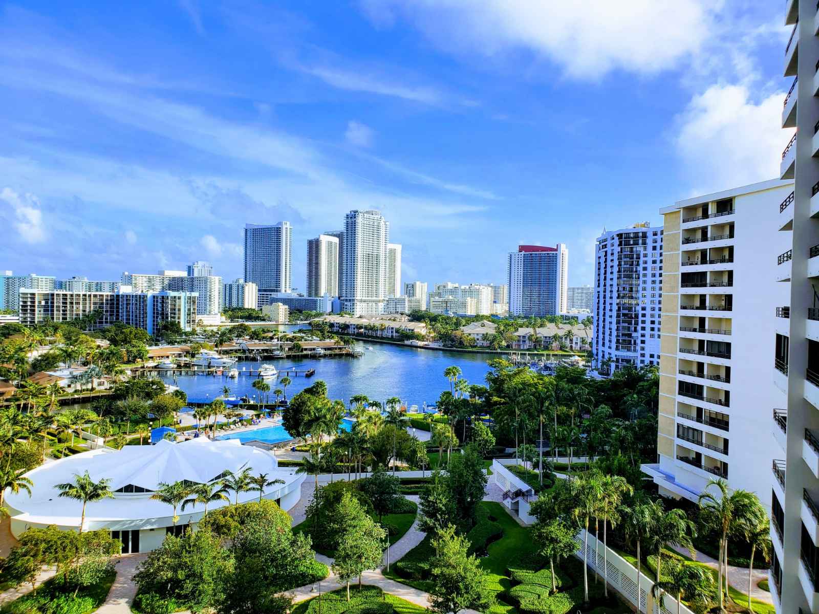 Waterfront condos and homes along the Intracoastal in Delray Beach